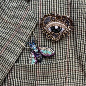 Broche met kraaltjes - Heilig hart